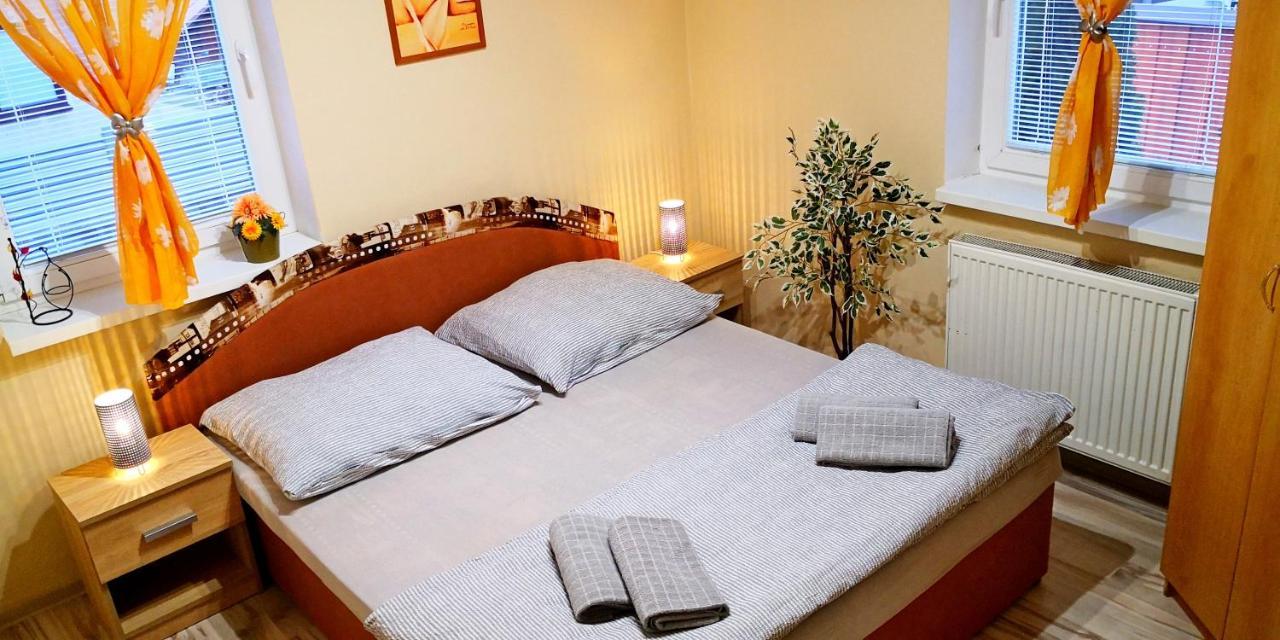 Chalupa Riviera A Apartmany Riviera - Liptov Besenova Ruzomberok Exteriér fotografie